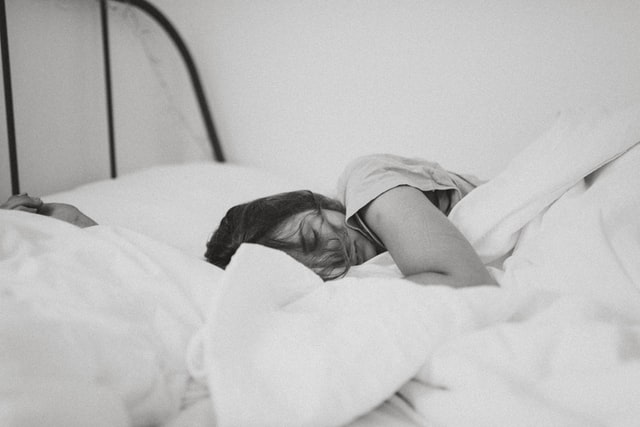 Giấc ngủ là yếu tố đảm bảo sức khỏe hàng đầu của mỗi người